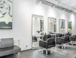 Roos Haircenter